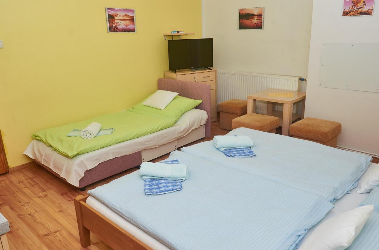 Vila Rhea Važec Esterno foto