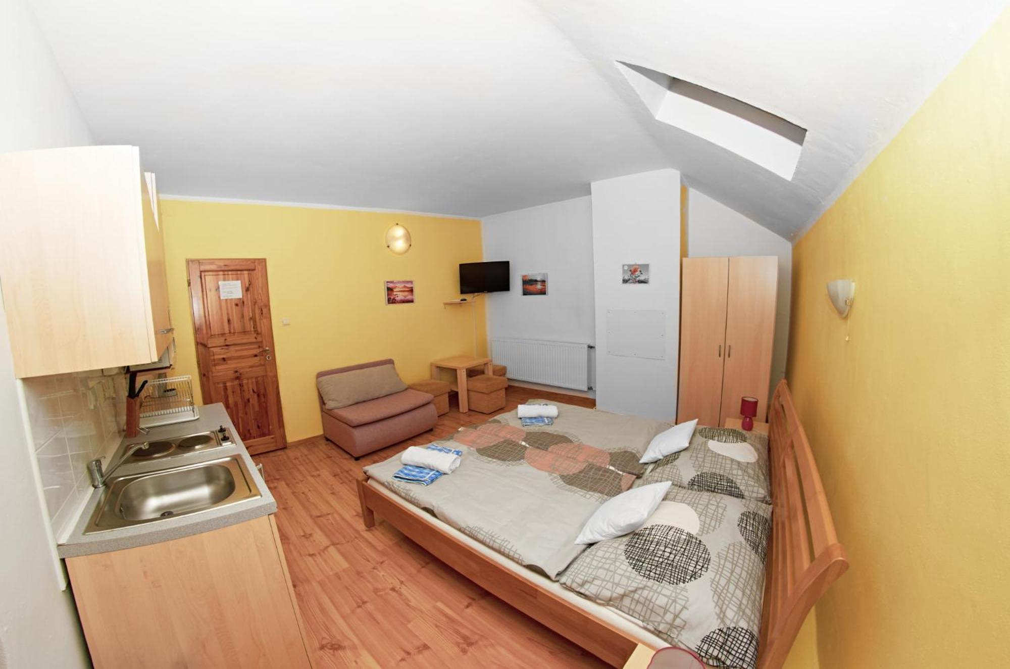 Vila Rhea Važec Esterno foto